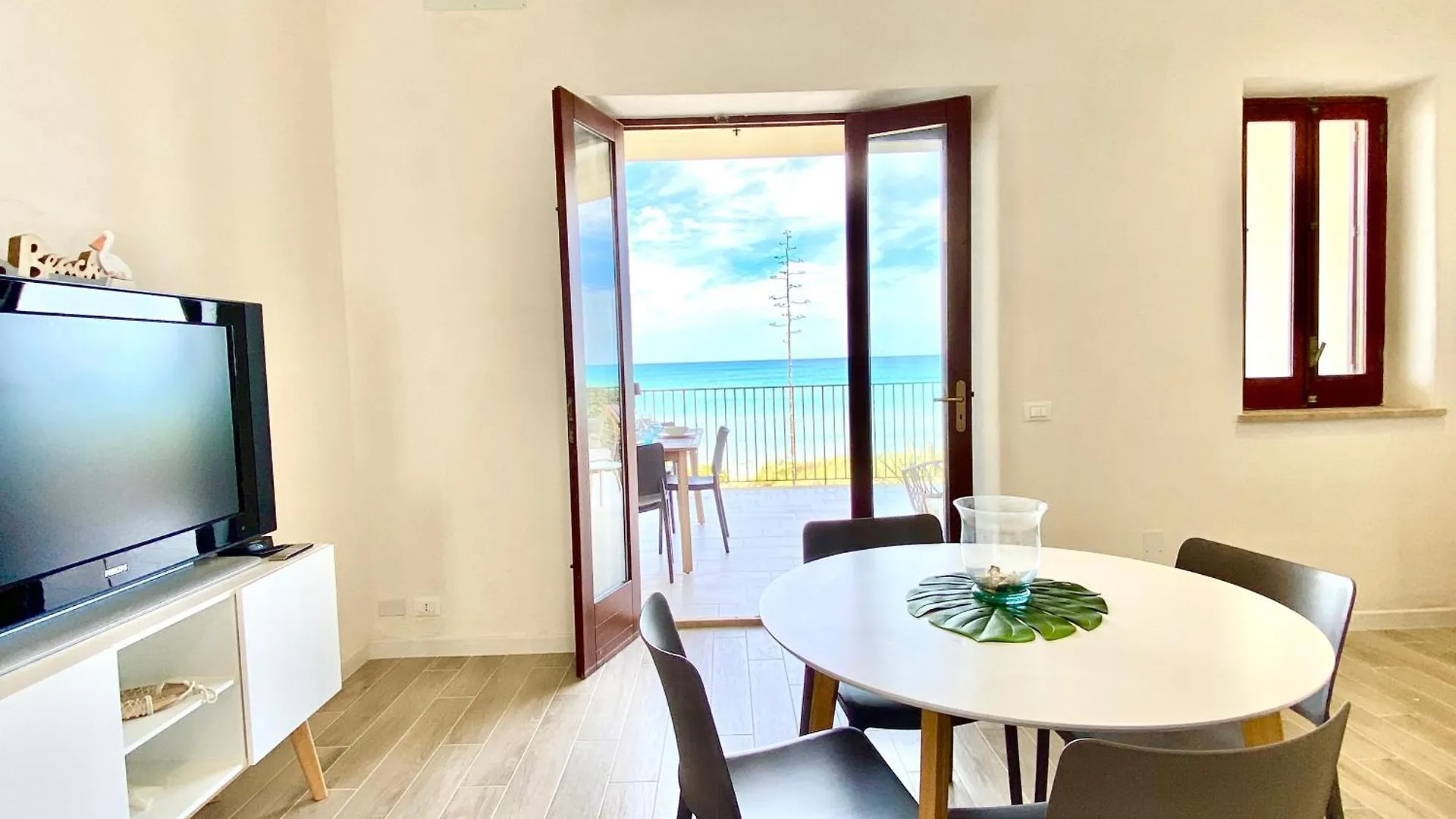 Riva Marina, Sulla Spiaggia Alcamo Appartement